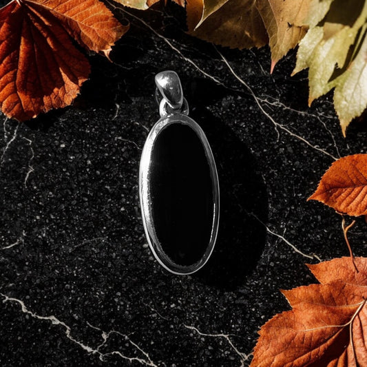 Black Onyx Oval-Cut Pendant